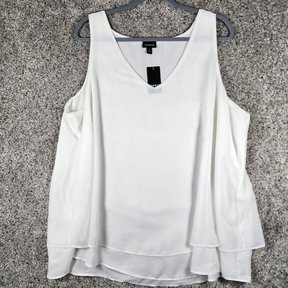 Torrid Tank Top Women 2 Ivory Georgette Double Layer V-Neck New With Tags